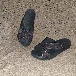 CROCS-Sloane Slide Sandals-Black-Multi Color Diamante-Sz 8-Near Mint